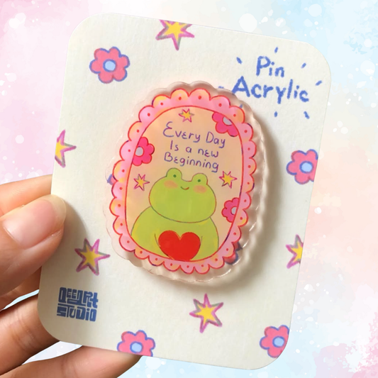 Acrylic pins - Qee Art